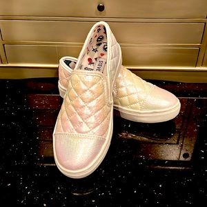 Steve Madden Youth size 1 slip on sneaker. Brand new!